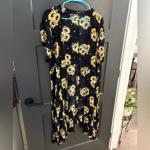 Torrid Black Kimono with Sunflower Print